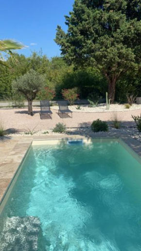 Maison avec piscine et jacuzzi idéale pour un séjour détente